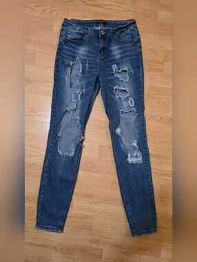 Women’s Skinny Distressed Jeans in Dark Blue High Waisted Jegging Flex